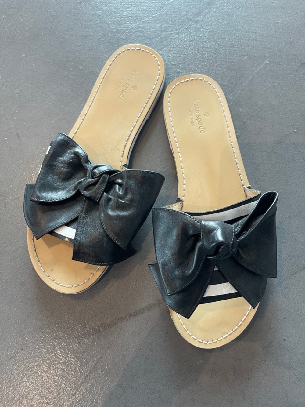 kate spade Stripe Black Leather Bow Slide Sandals Size 9.5